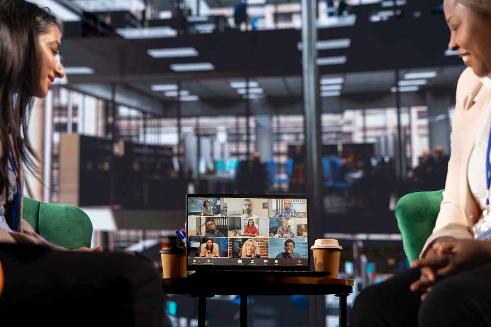 Hybrid events combining in-person and virtual audiences in the US